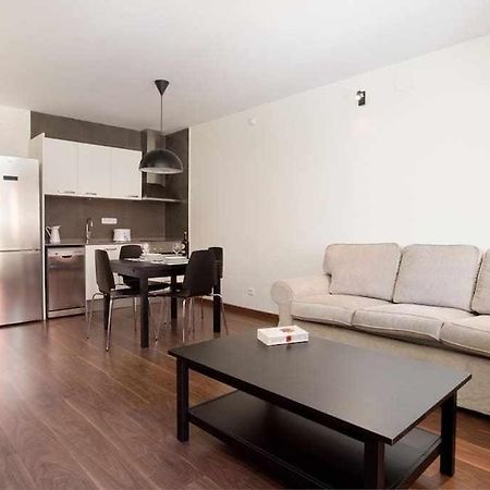 Apart Centrico Con Terraza En Gracia Barcelona Buitenkant foto