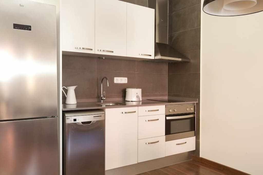 Apart Centrico Con Terraza En Gracia Barcelona Buitenkant foto