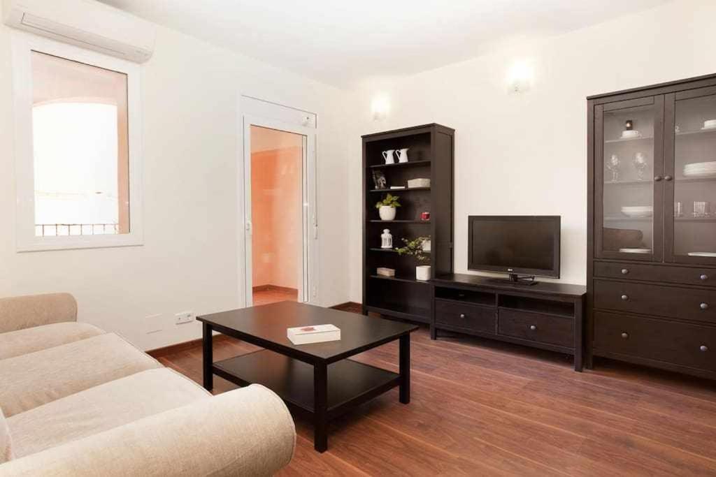 Apart Centrico Con Terraza En Gracia Barcelona Buitenkant foto