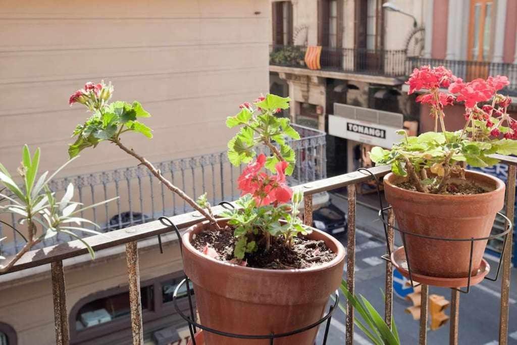 Apart Centrico Con Terraza En Gracia Barcelona Buitenkant foto